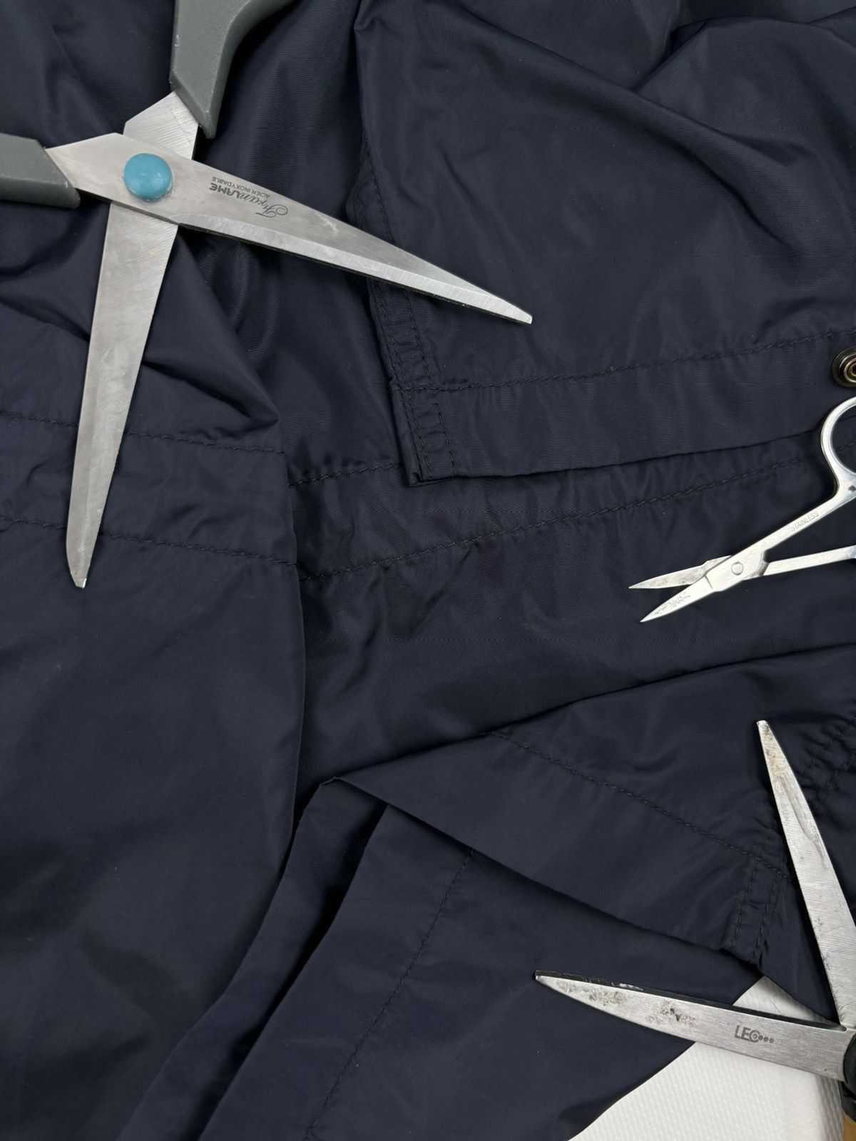 Moncler RARE ROY Front Patch Pocket Nylon Rain Hooded Jacket Bomber Windbreaker Size US M / EU 48-50 / 2 - 24 Thumbnail
