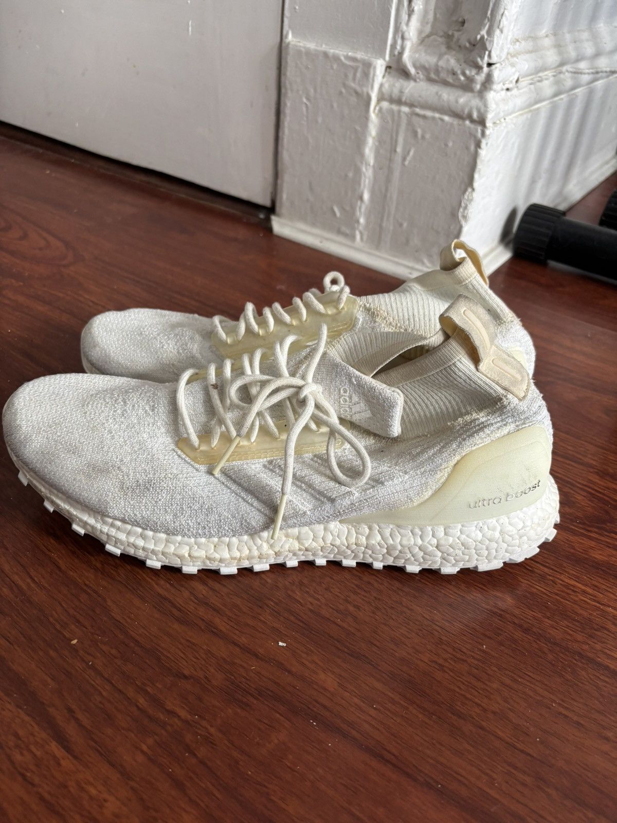 Adidas Adidas Ultra-Boost Size US 13 / EU 46 - 3 Thumbnail