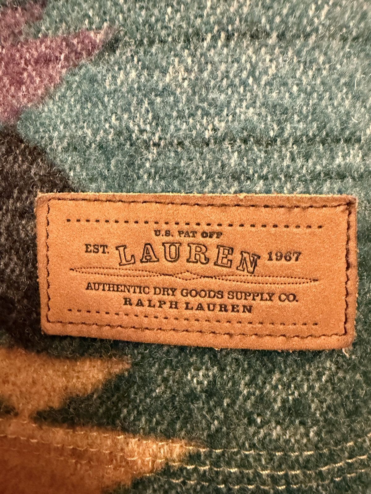 Ralph Lauren Ralph Lauren Vtg Aztec Wool Blend Concho Southwestern Jacket Size S / US 4 / IT 40 - 4 Thumbnail