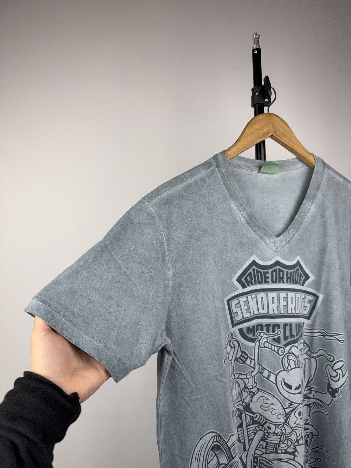 Vintage 2013 Senor Frog’s Ride Or Hide Moto Club Biker Graphic Tee Size US L / EU 52-54 / 3 - 6 Thumbnail