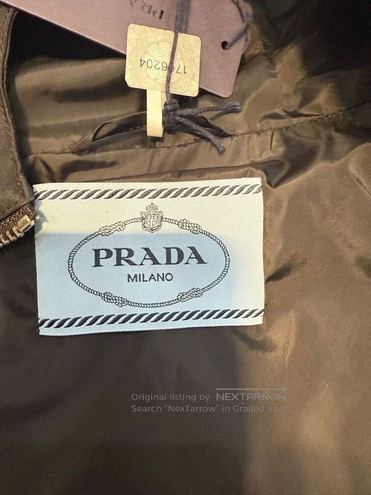 Prada Prada Classic Hooded Short Jacket. Size S / US 4 / IT 40 - 4 Thumbnail