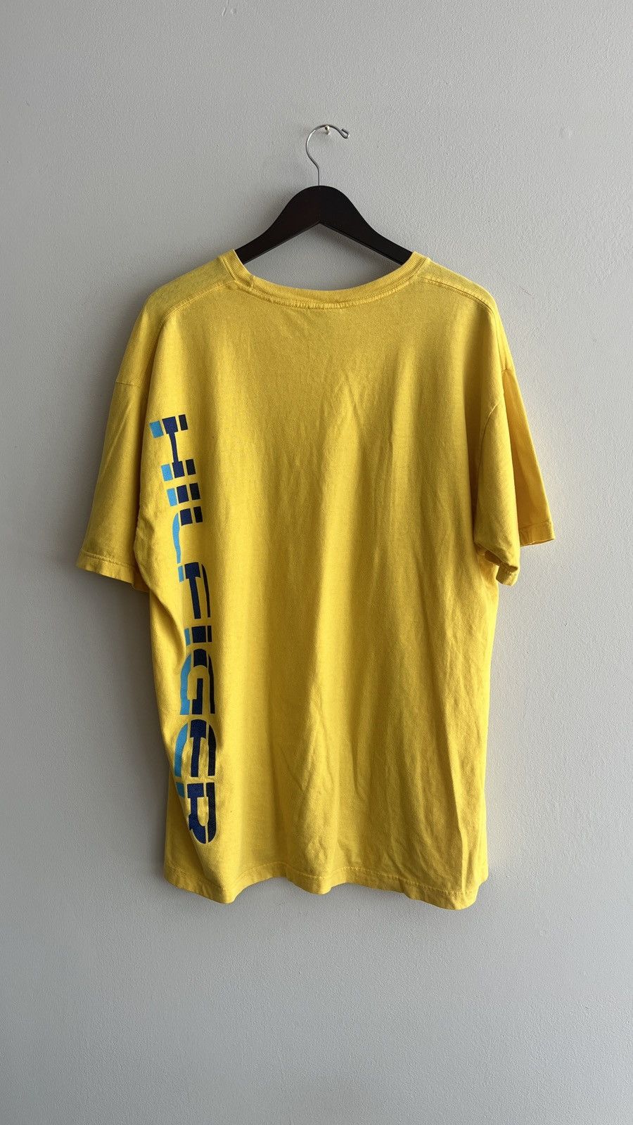 Tommy Hilfiger × Vintage Tommy Hilfiger Y2K Casette Tee Size US L / EU 52-54 / 3 - 3 Thumbnail