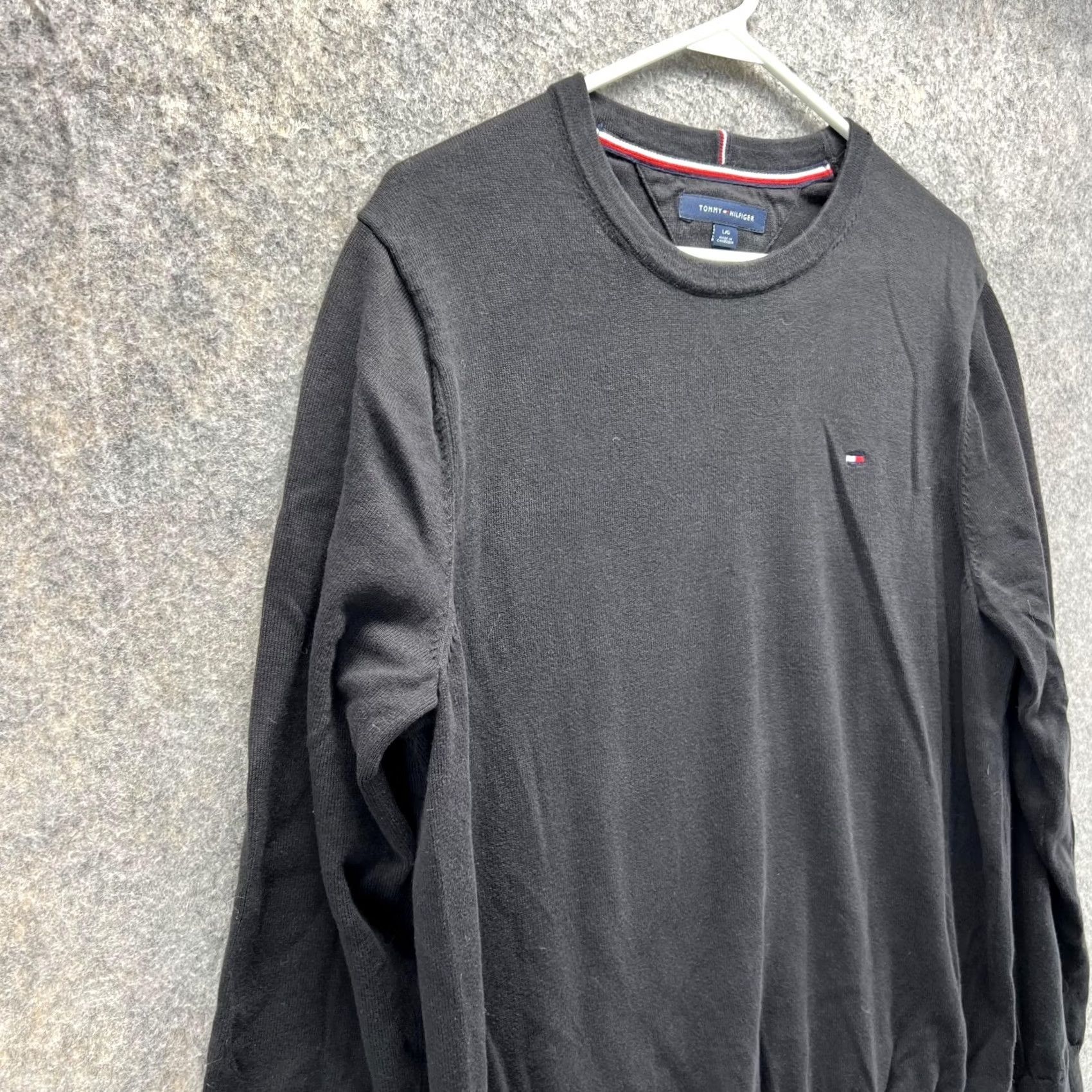 Tommy Hilfiger Tommy Hilfiger Sweater Men Large Adult Black Pullover Crewneck Sweatshirt Long Sleeve Size US L / EU 52-54 / 3 - 4 Thumbnail