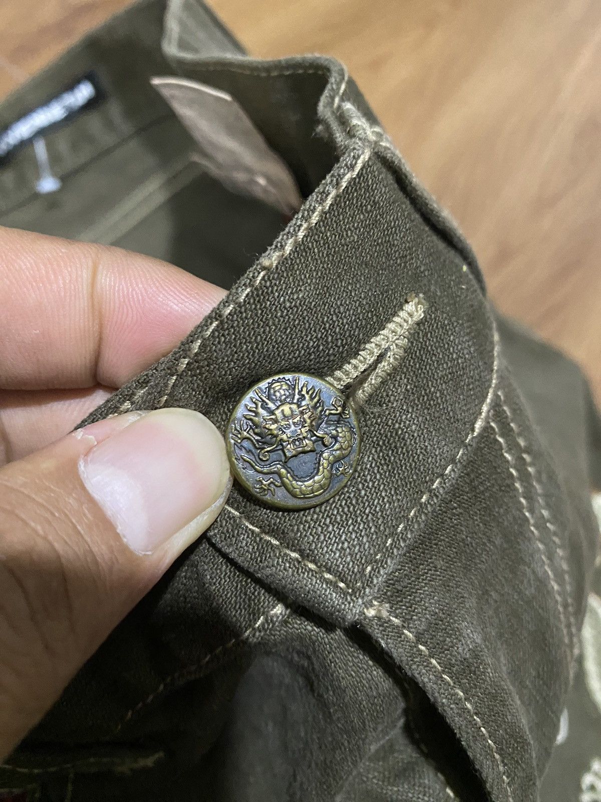 Japanese Brand × Vintage × Vivienne Tam Vintage 90s Vivienne Tam Dragon Embroid Flared Jeans Size 29" - 8 Thumbnail