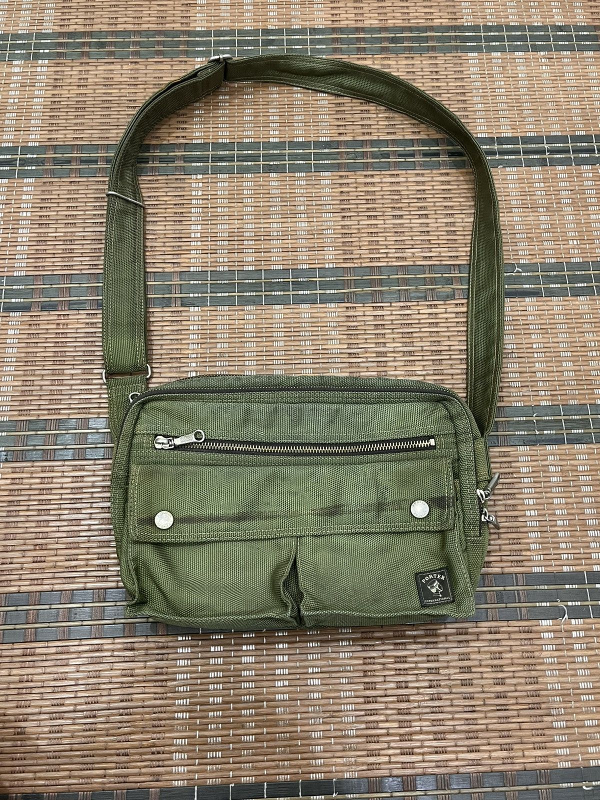 Porter Porter International Stain & Worn Messenger Bag Size ONE SIZE - 1 Thumbnail