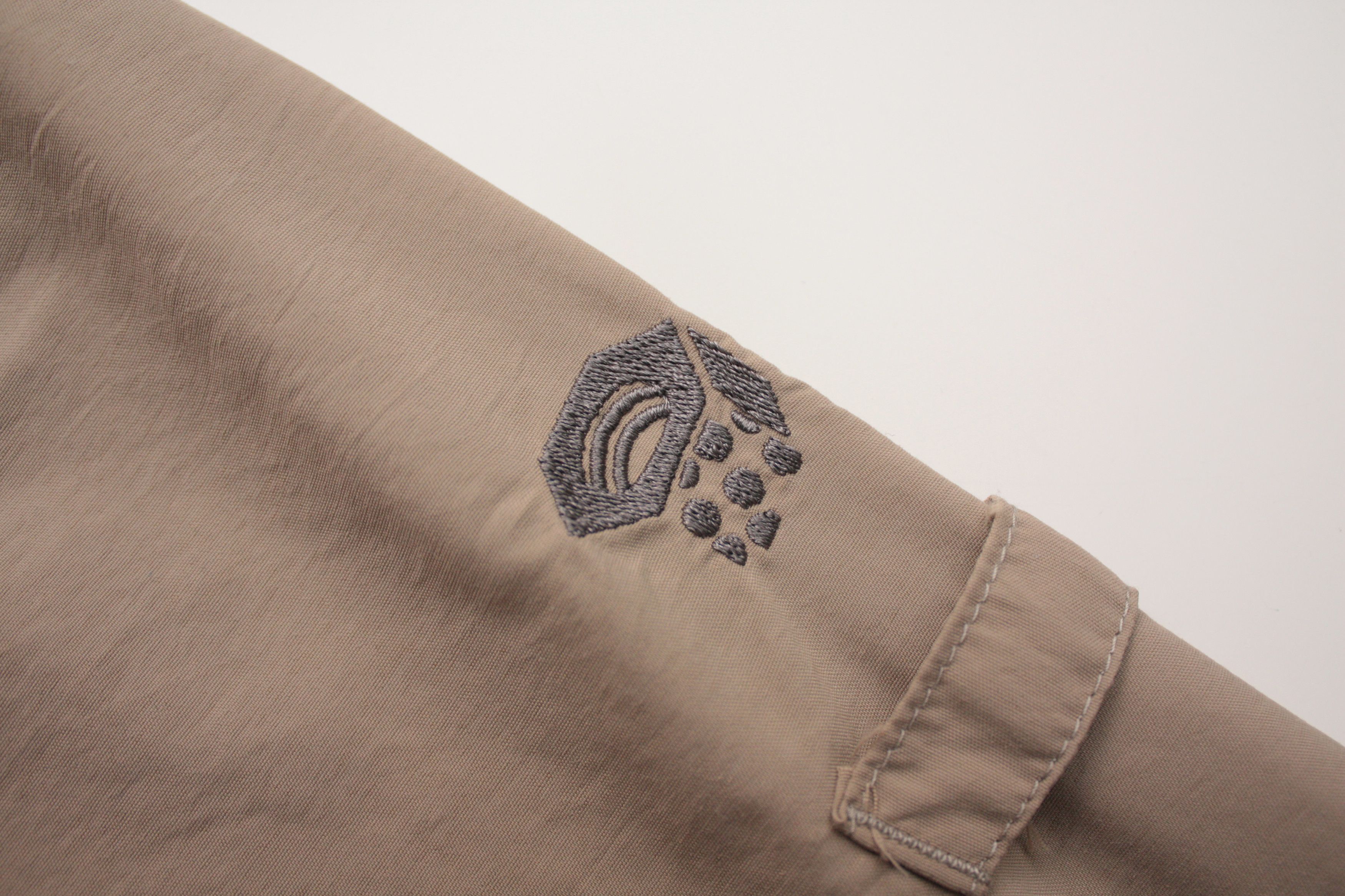 Mountain Hardwear Mountain Hardwear Beige L/S Hiking Shirt Men's Size US M / EU 48-50 / 2 - 5 Thumbnail
