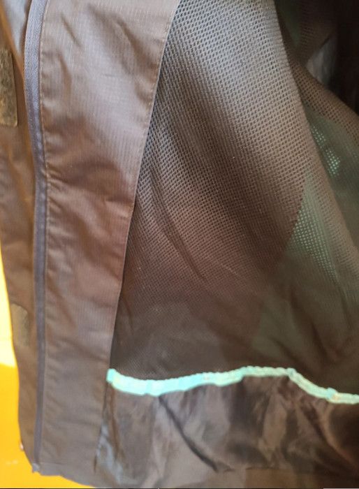 The Mountain Light women's jacket with a hood, perfect condition. Size M Size M / US 6-8 / IT 42-44 - 5 Thumbnail