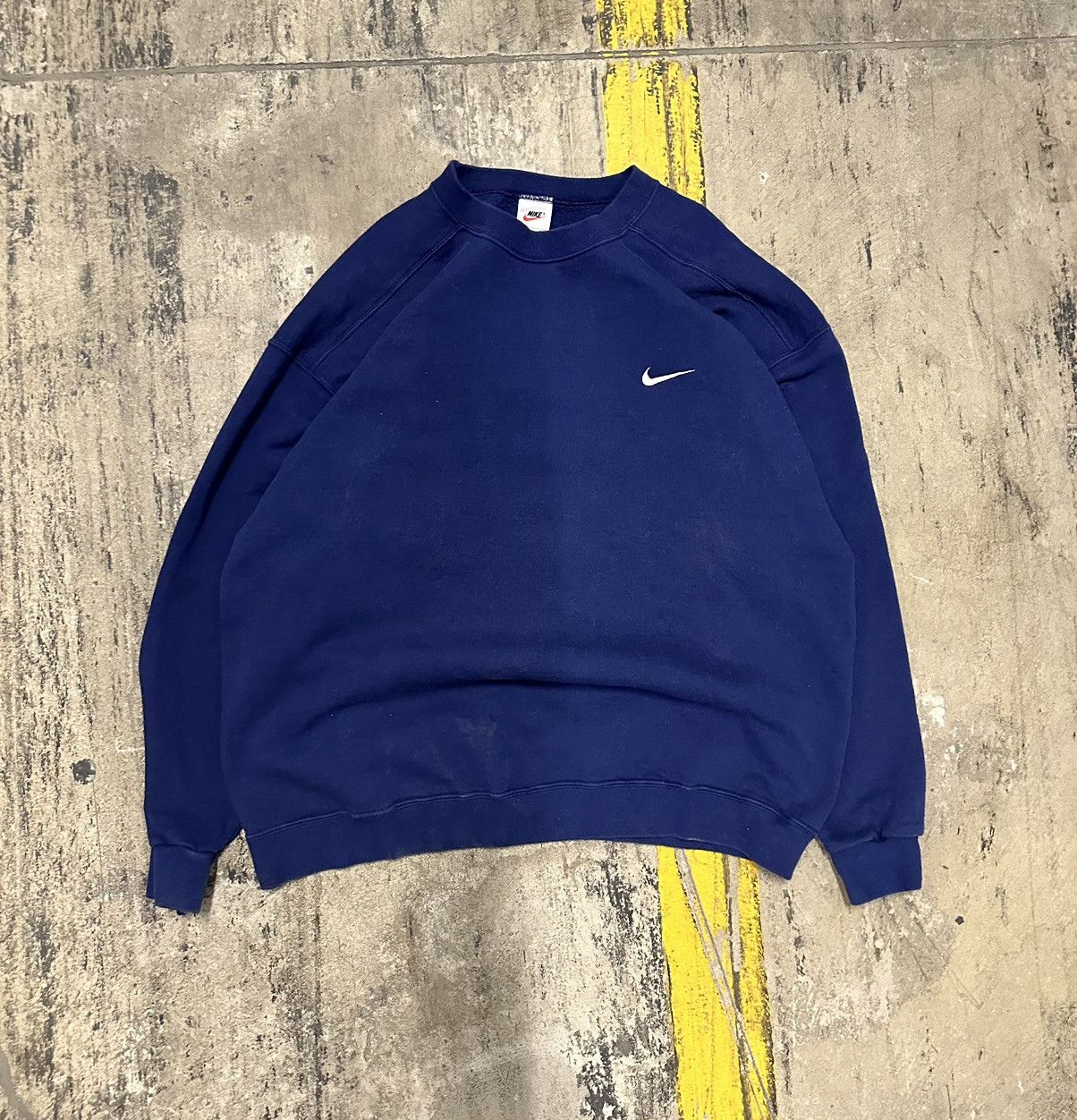 Nike × Vintage Vintage Nike blank crewneck Size US XL / EU 56 / 4 - 1 Thumbnail