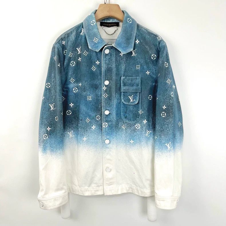 Louis Vuitton Louis Vuitton Blue and white starry sky gradient aged print Size US S / EU 44-46 / 1 - 1 Thumbnail