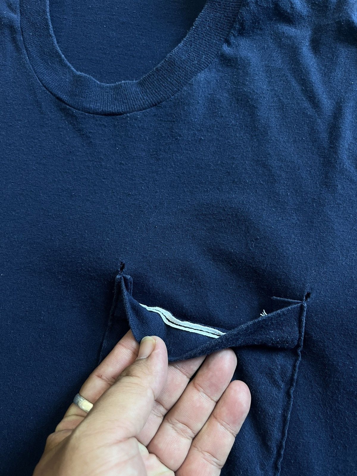 Vintage Vintage Pocket T-Shirt ( XXXL ) 80’s-90’s Size US XXL / EU 58 / 5 - 6 Thumbnail