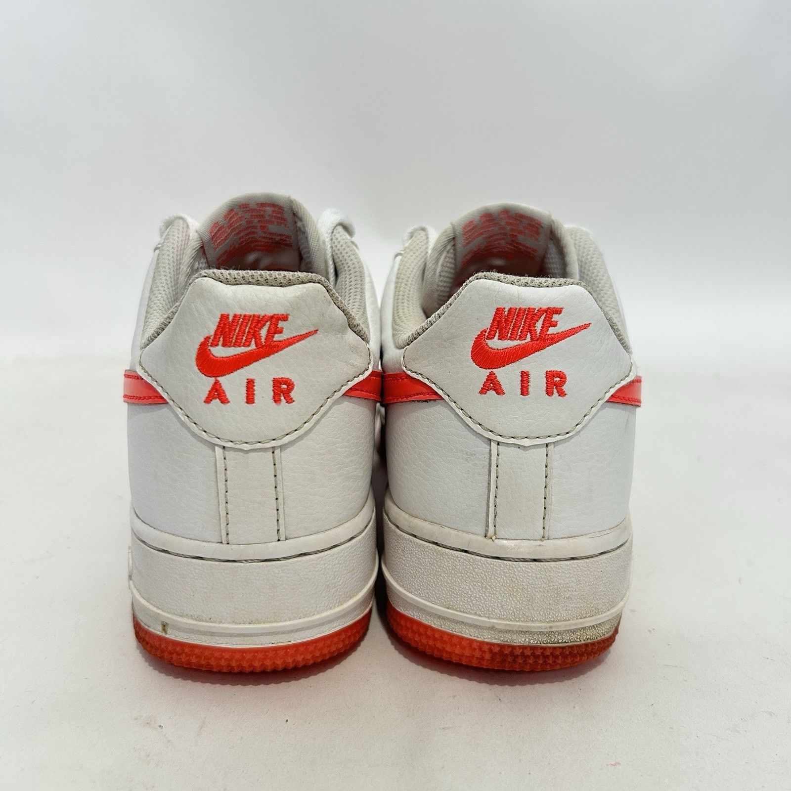 Nike Nike Air Force 1 Low GS Glow “Hyper Punch” Size US 7.5 / IT 37.5 - 4 Thumbnail