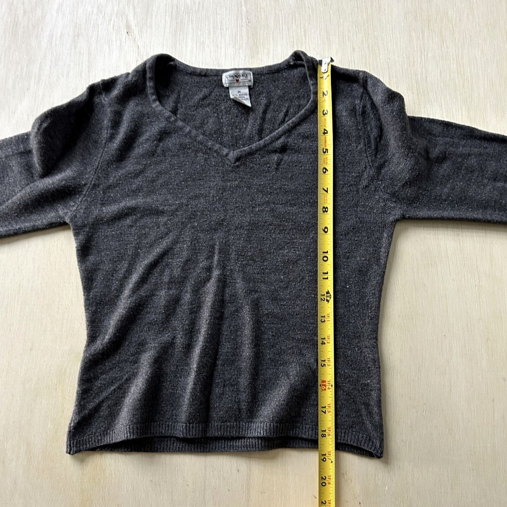 Vintage VINTAGE Croquet Womens Medium Gray V Neck Tight-Knit Pullover Acrylic Sweater Size M / US 6-8 / IT 42-44 - 5 Thumbnail
