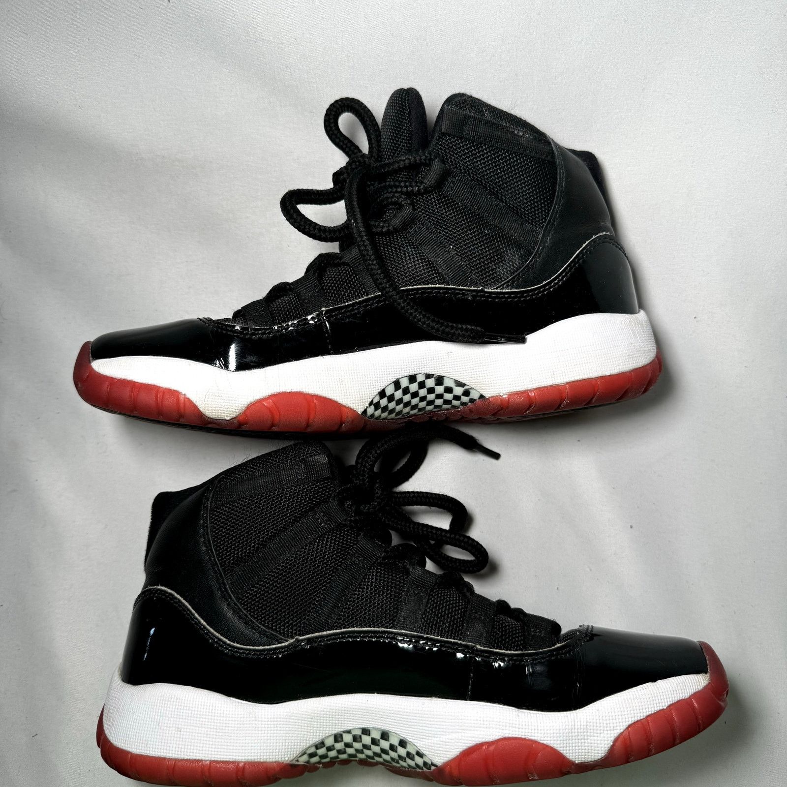 Jordan Brand × Nike Size 6 - Nike Air Jordan 11 Retro GS Bred 2019 Men's Shoes Size US 6 / EU 39 - 3 Thumbnail