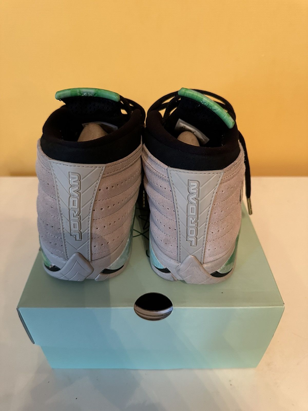 Jordan Brand Air Jordan 14 x Aleali May Fortune Size US 10 / IT 40 - 4 Thumbnail