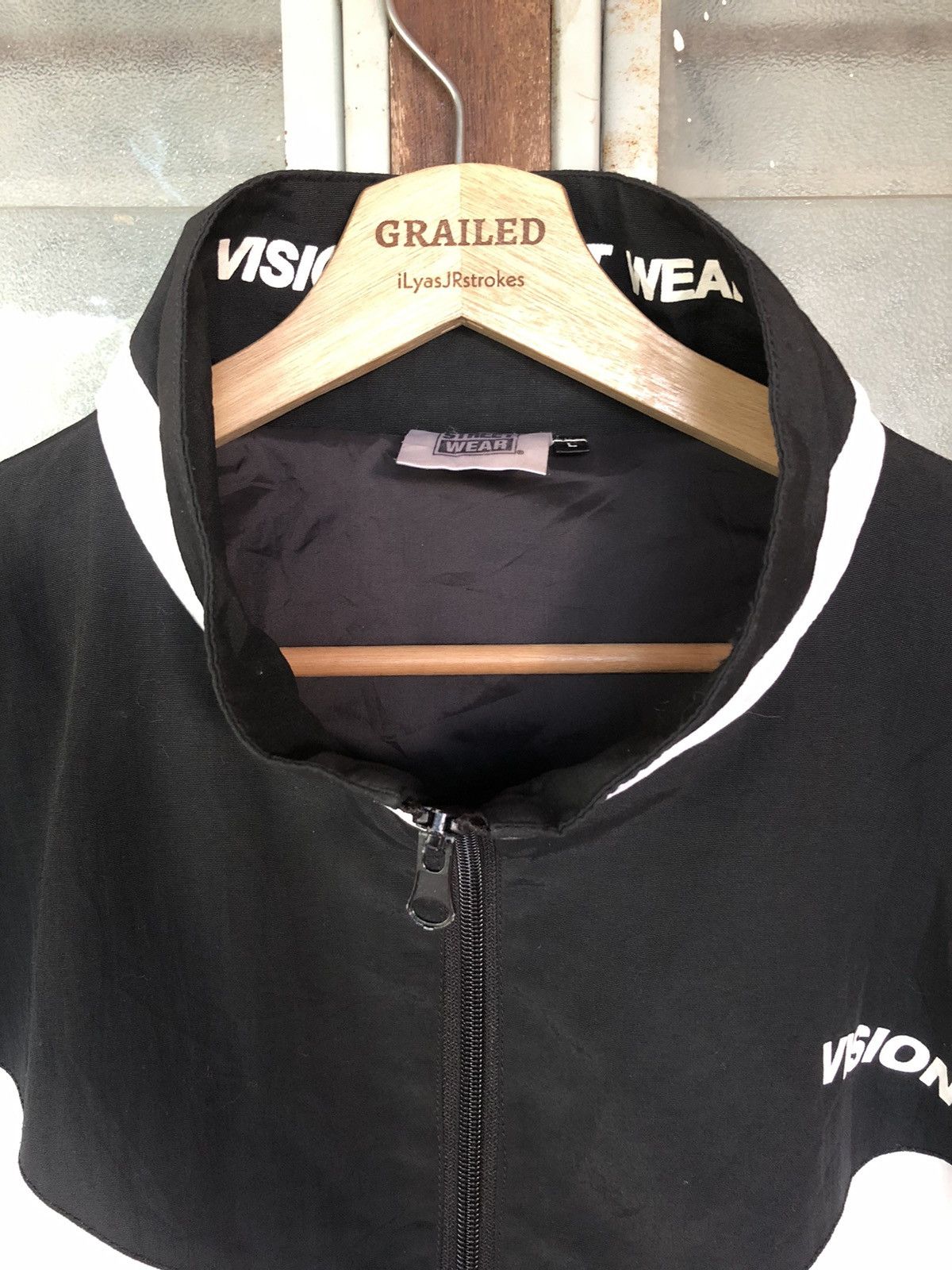Vision Streetwear Vintage Vision Street Wear Light Jacket Size US L / EU 52-54 / 3 - 3 Thumbnail