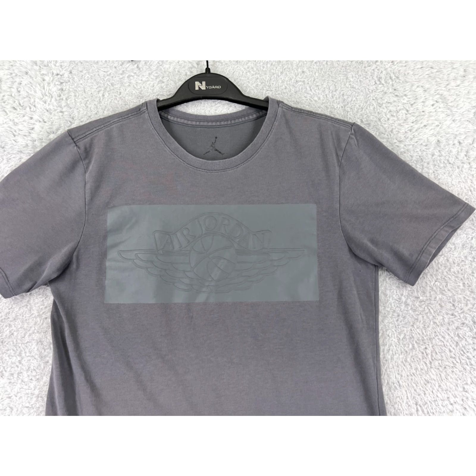 Jordan Brand Jordan Shirt Mens Small Gray Jumpman Air Basketball Cotton Blend Short Sleeve Size US S / EU 44-46 / 1 - 5 Thumbnail