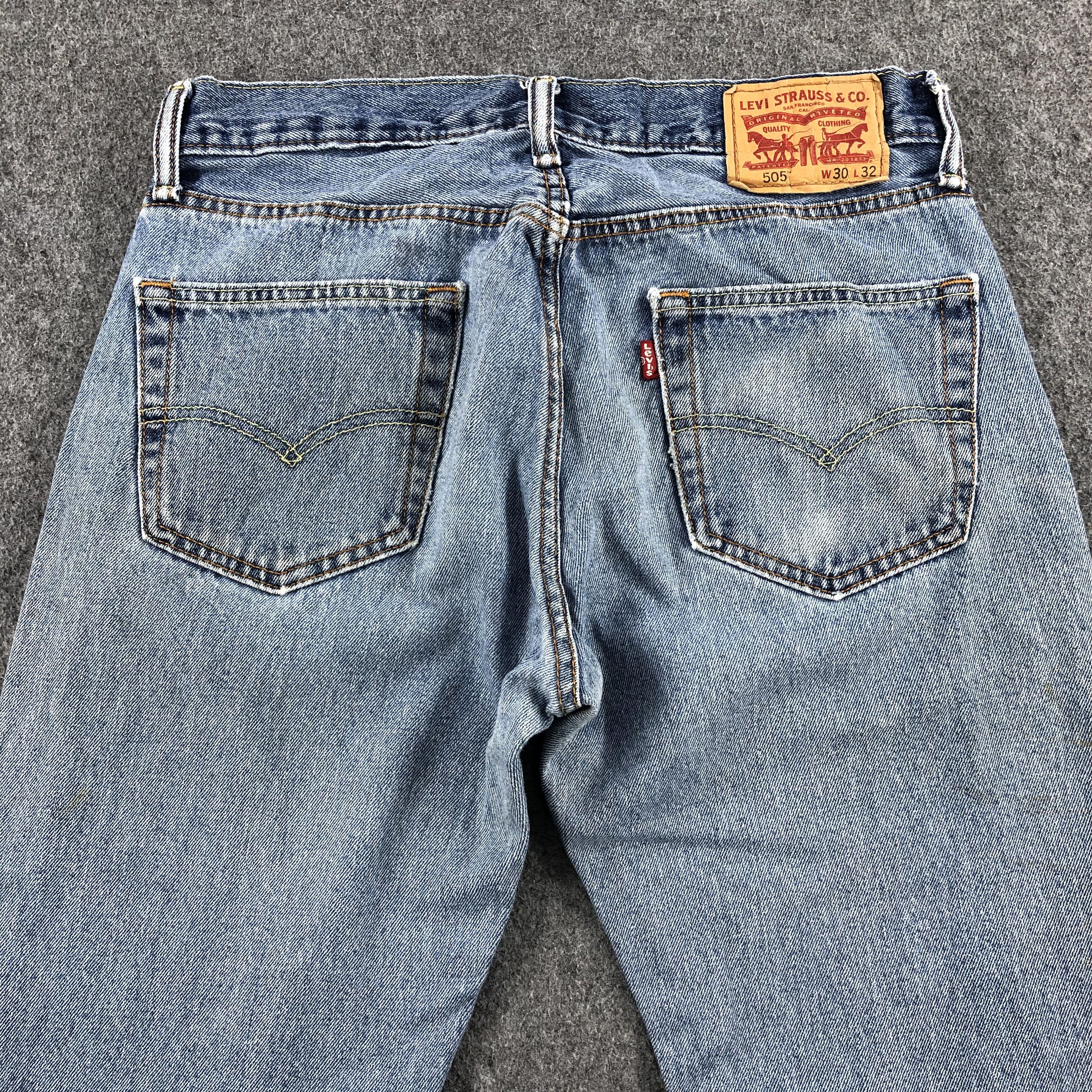 Levi's × Vintage Vintage Light Wash Levis 505 Jeans-JM1764 Size US 32 / EU 48 - 4 Thumbnail