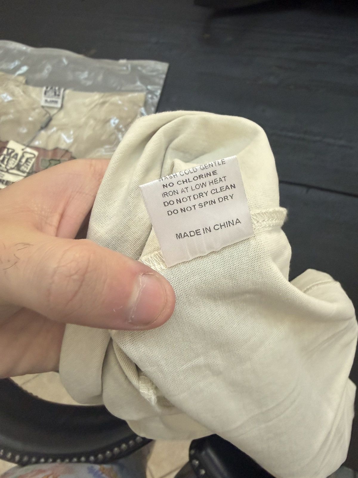 Vale Vale Forever Running Club Cream Dyed Tee – Brand New Medium Size US M / EU 48-50 / 2 - 8 Thumbnail