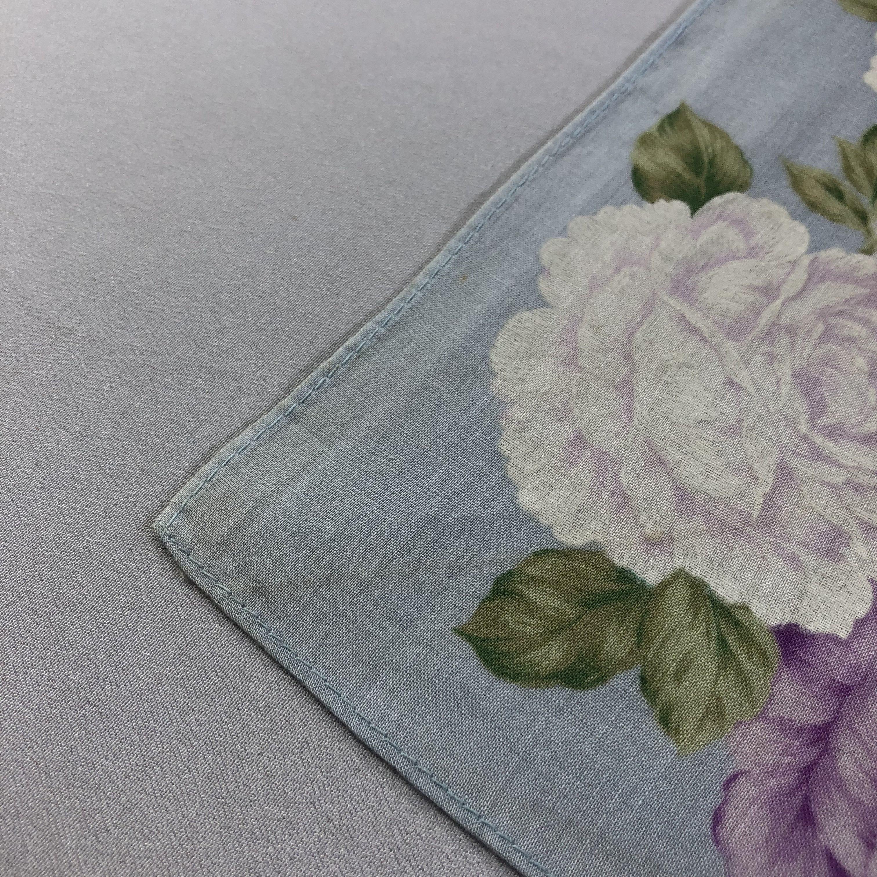 Hanae Mori × Vintage Hanae Mori Floral Handkerchief Neckerchief Bandana H1769 Size ONE SIZE - 9 Thumbnail
