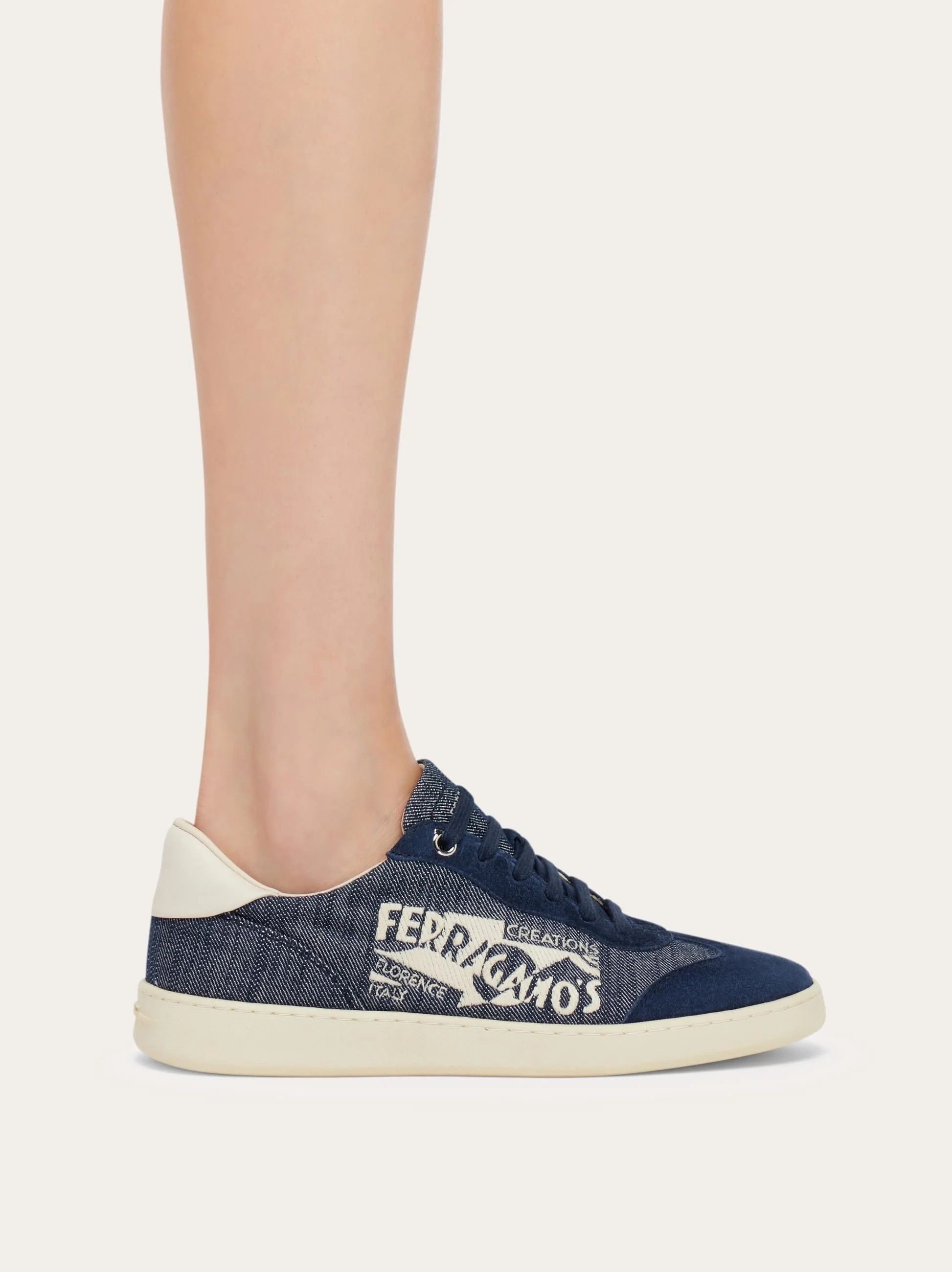 Salvatore Ferragamo o1s1rm0526 Logo-print Low-Top Sneakers in Blue Size US 7 / IT 37 - 3 Thumbnail