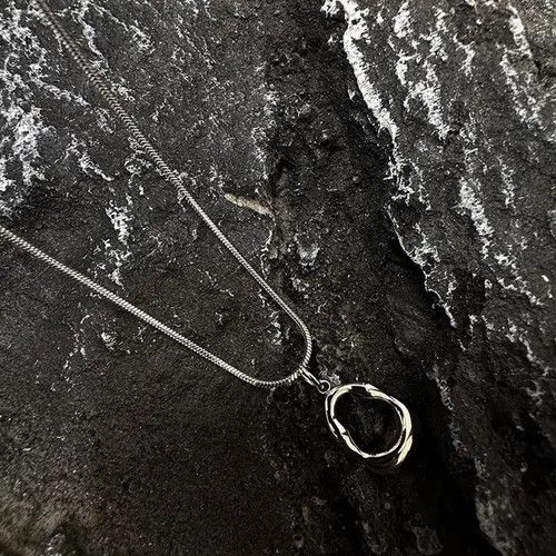 Jewelry Stylish Silver Pendant Necklace Size ONE SIZE - 4 Thumbnail
