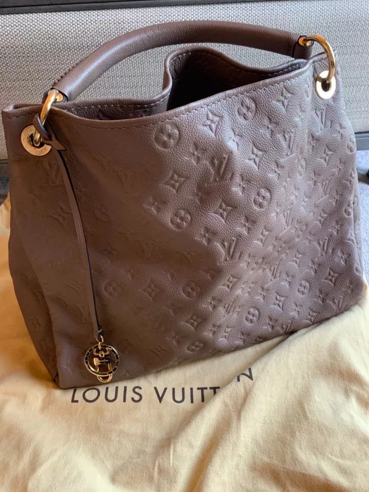 Louis Vuitton Louis Vuitton ARTSY MM Size ONE SIZE - 6 Thumbnail