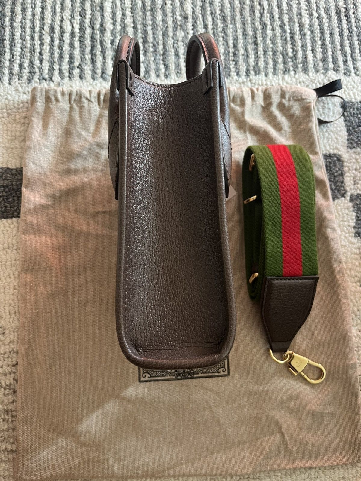 Gucci NWT Jumbo GG Tote Bag with Strap Size ONE SIZE - 5 Thumbnail