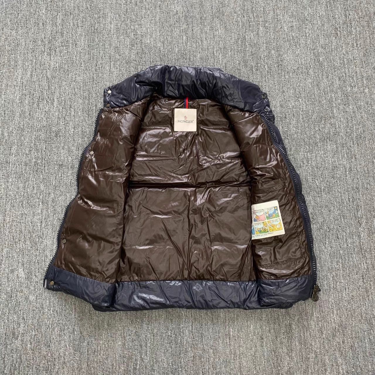Moncler Moncler Tib navy blue logo down vest size 2 Size US M / EU 48-50 / 2 - 6 Thumbnail