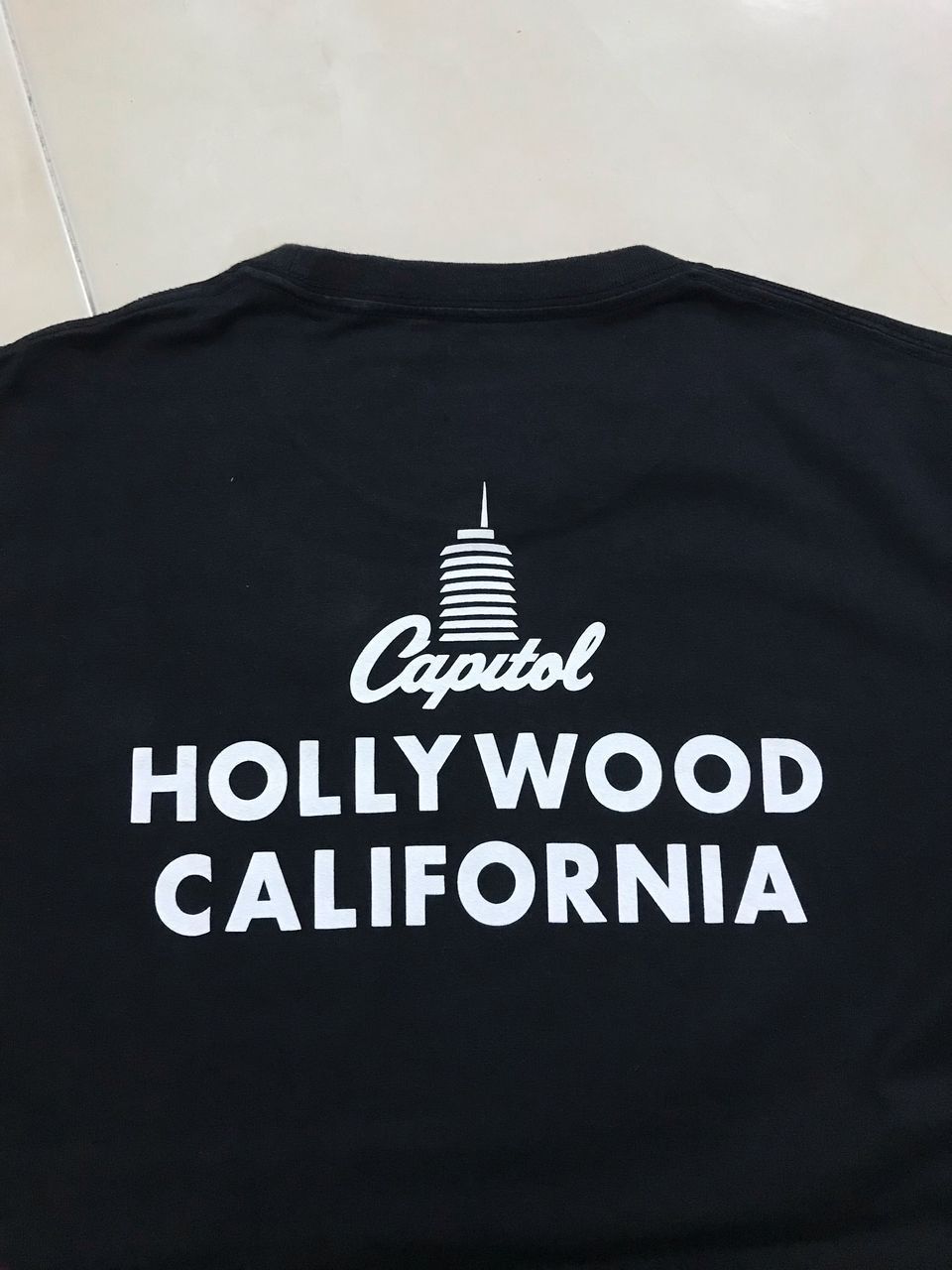 Band Tees UNIQLO x CAPITAL RECORD TEE Size US M / EU 48-50 / 2 - 4 Thumbnail