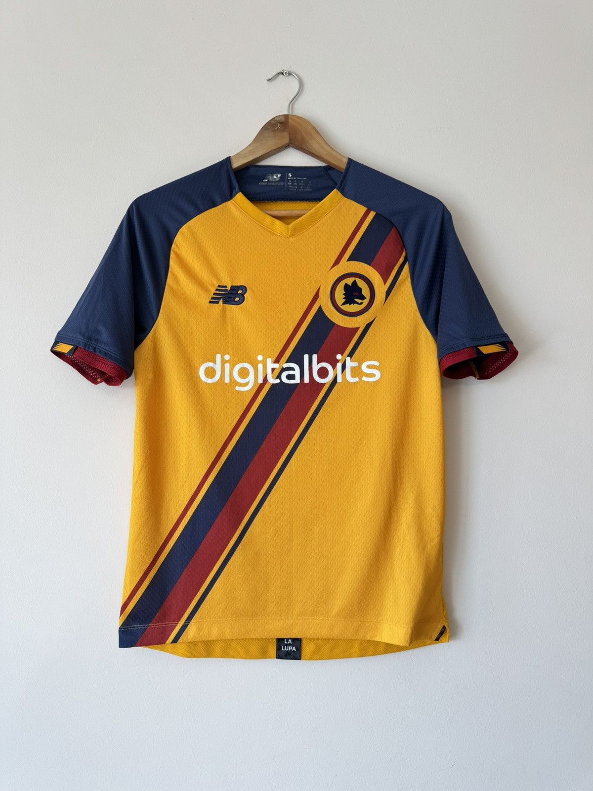 New Balance Roma 2021-2022 Third Soccer Jersey Football Shirt Kit Size US S / EU 44-46 / 1 - 1 Thumbnail