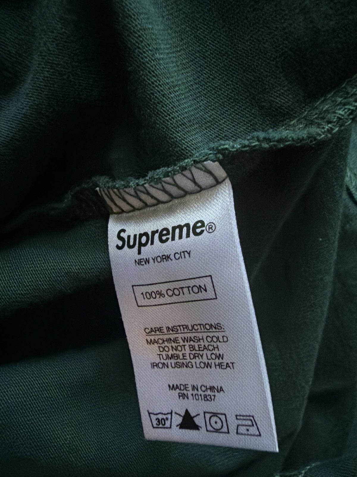 Supreme Supreme Cat L/S Pocket Tee Dark Green Size US L / EU 52-54 / 3 - 3 Thumbnail