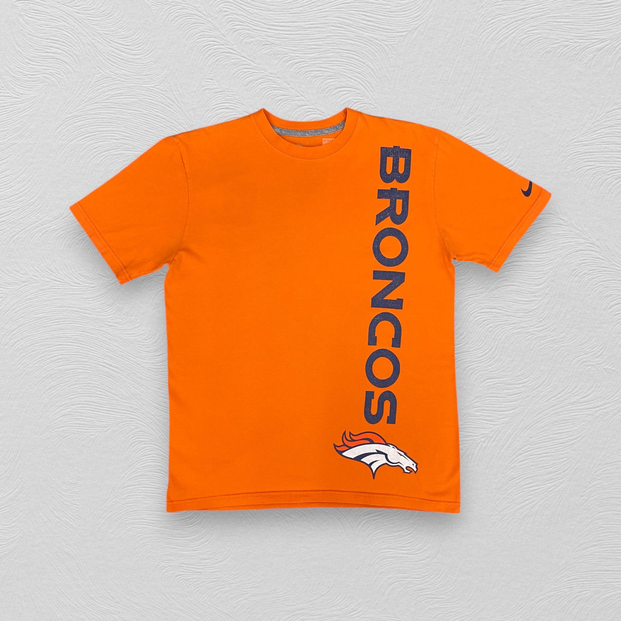 NFL Nike Broncos Medium T-Shirt - J068 Size US M / EU 48-50 / 2 - 1 Thumbnail