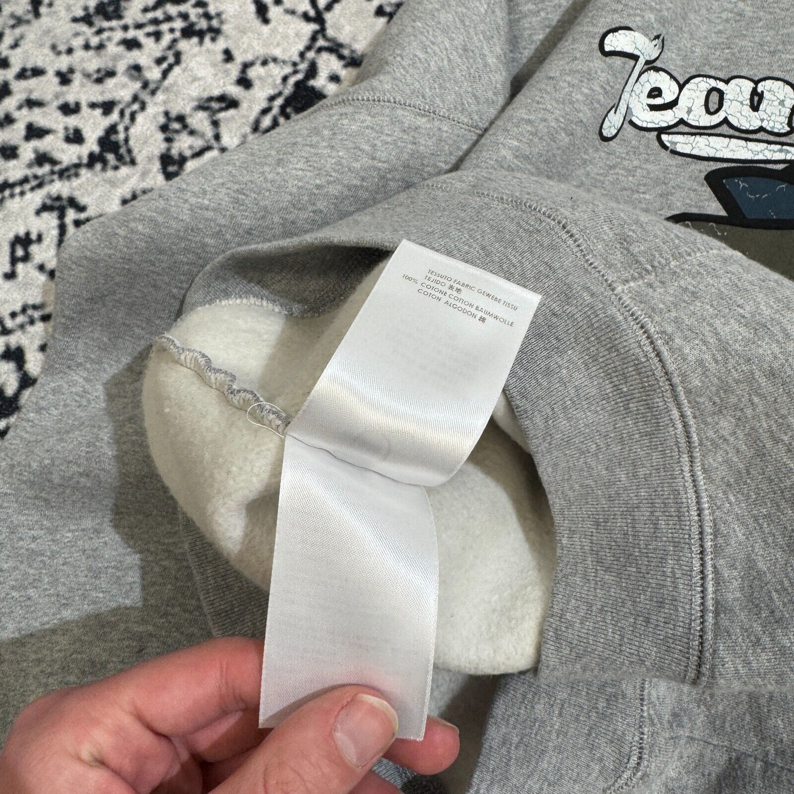 Alexander McQueen × Vintage Vintage Alexander McQueen Gray Cotton Crewneck Size XS MCQ Size US XS / EU 42 / 0 - 11 Thumbnail