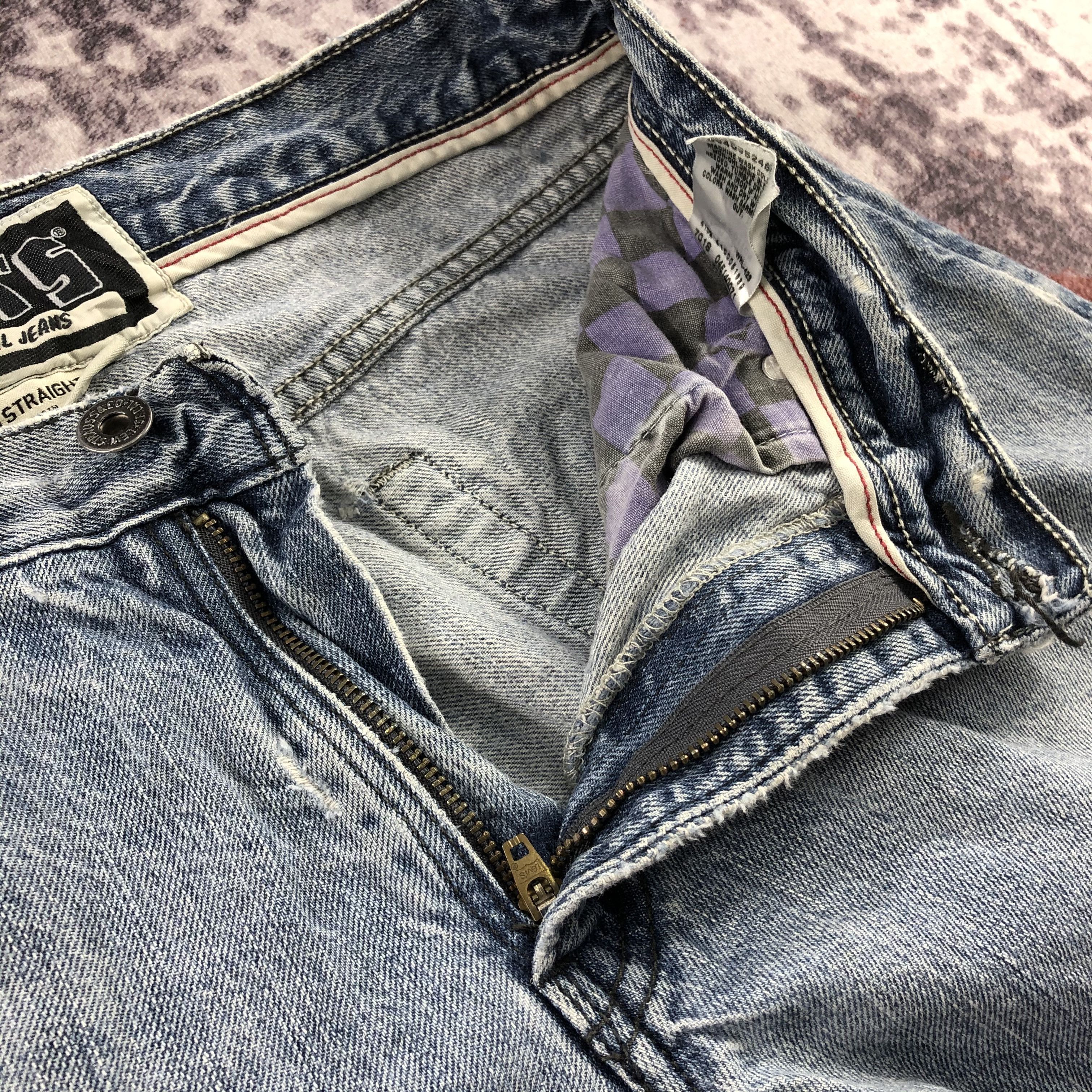 Levi's × Vintage Vintage Blue Wash Levis 514 Jeans-JM2962 Size US 31 - 14 Thumbnail