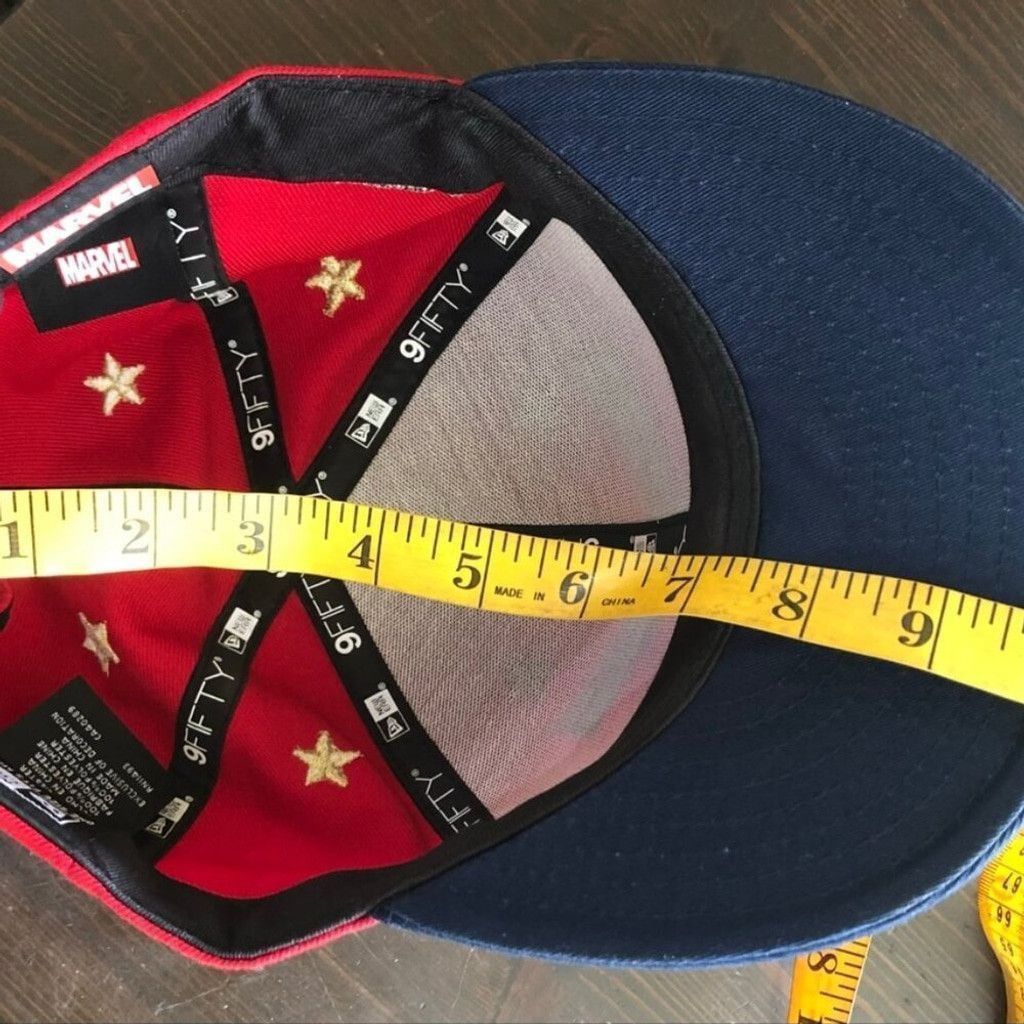 Marvel Comics NWOT Marvel Captain Hat Starred Badge Snapback Red/Yellow Size ONE SIZE - 8 Thumbnail
