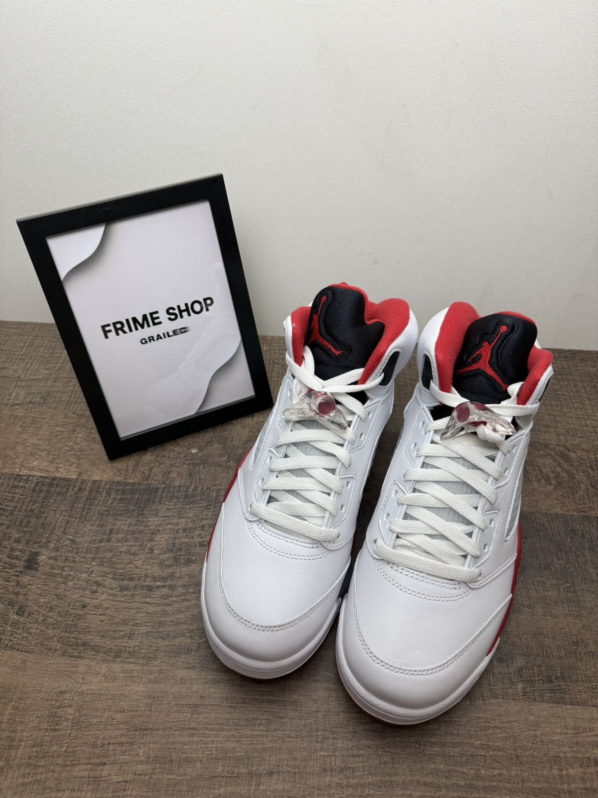 Nike Air Jordan 5 Retro Fire Red Sneakers Size US 9 / EU 42 - 2 Thumbnail