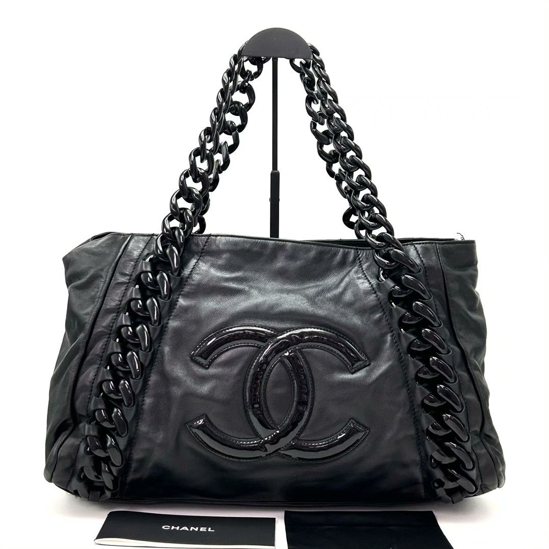 Chanel Pre-loved Bag Very good condition Size ONE SIZE - 1 Thumbnail