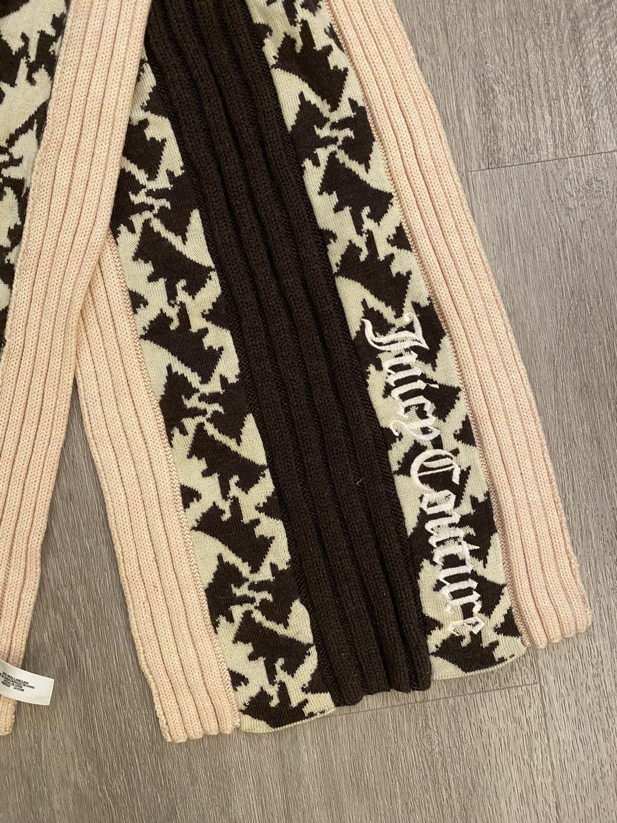 Juicy Couture Jeans Juicy Scarf Size ONE SIZE - 1 Thumbnail