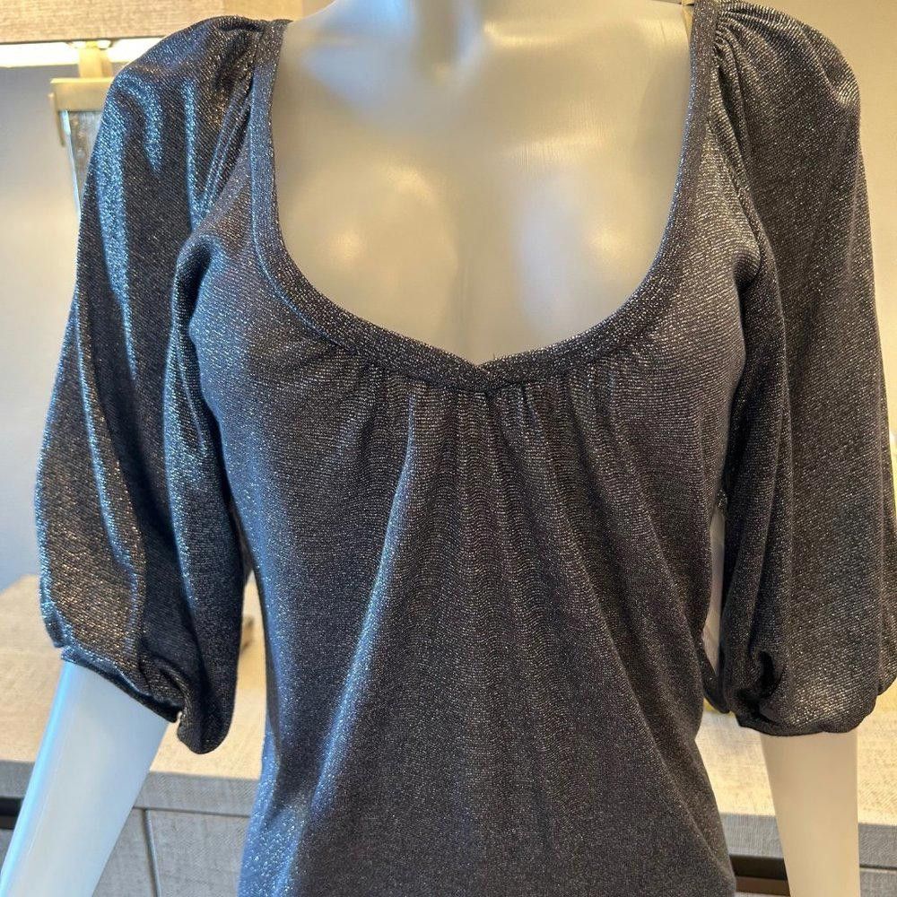 Designer Karlie Silver Metallic Mini Dress with Puffed Sleeves Size S / US 4 / IT 40 - 5 Thumbnail
