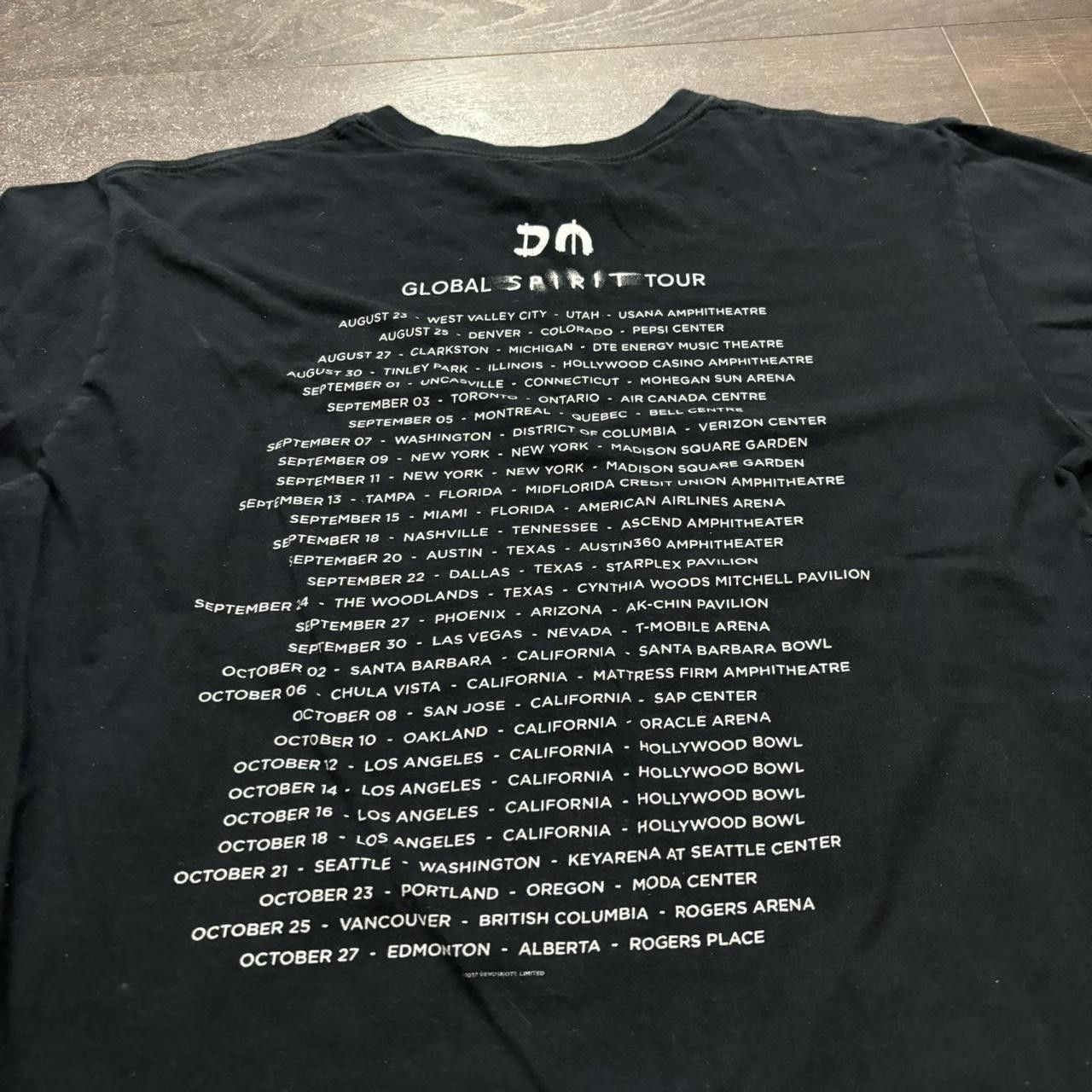 Gildan depeche mode spirit tour t shirt 2017 M/L Size US L / EU 52-54 / 3 - 4 Thumbnail