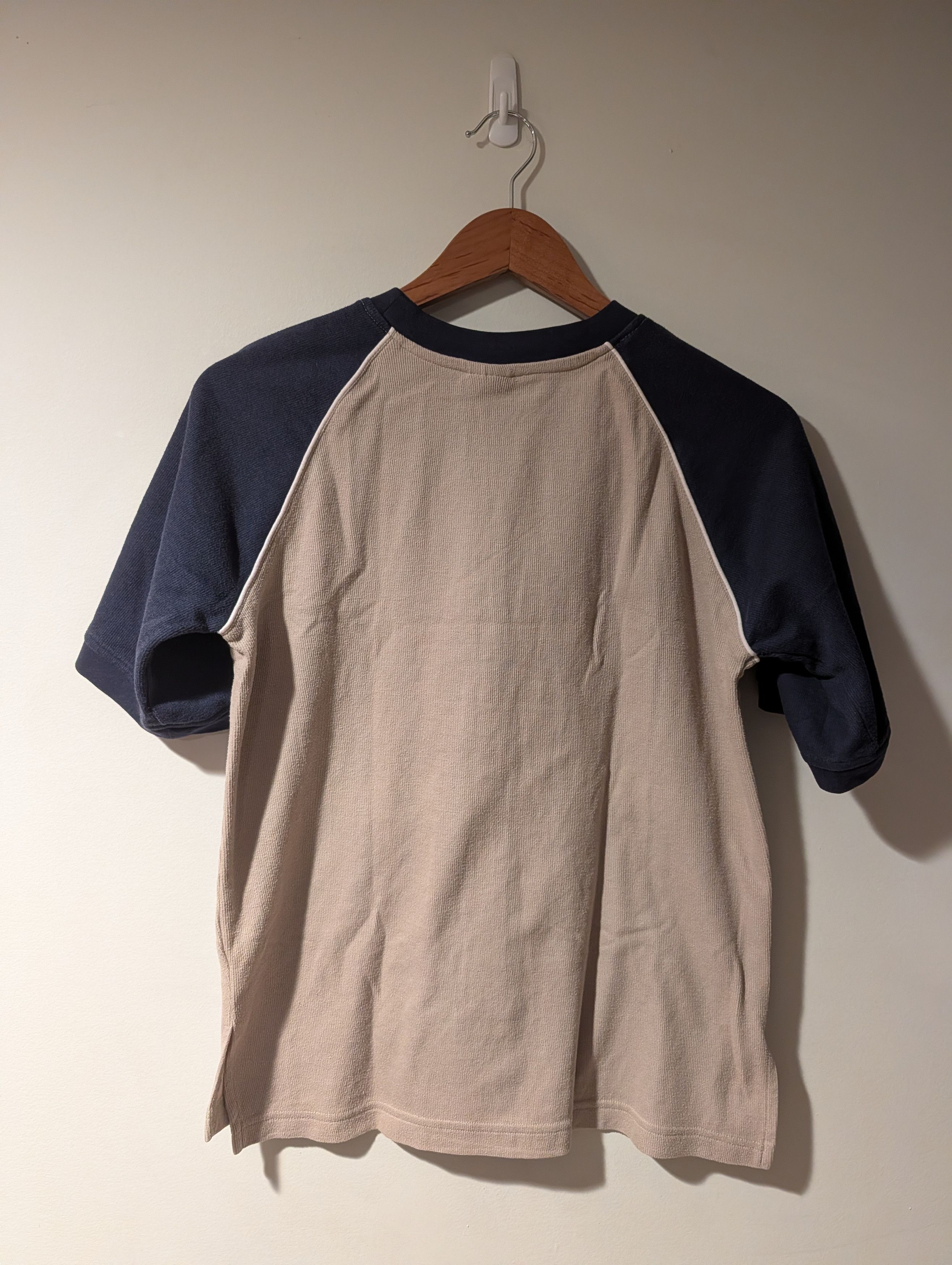 Avirex Vintage Avirex USA Est. 1975 Raglan T-Shirt KIDS 16/18 Size US L / EU 52-54 / 3 - 6 Thumbnail