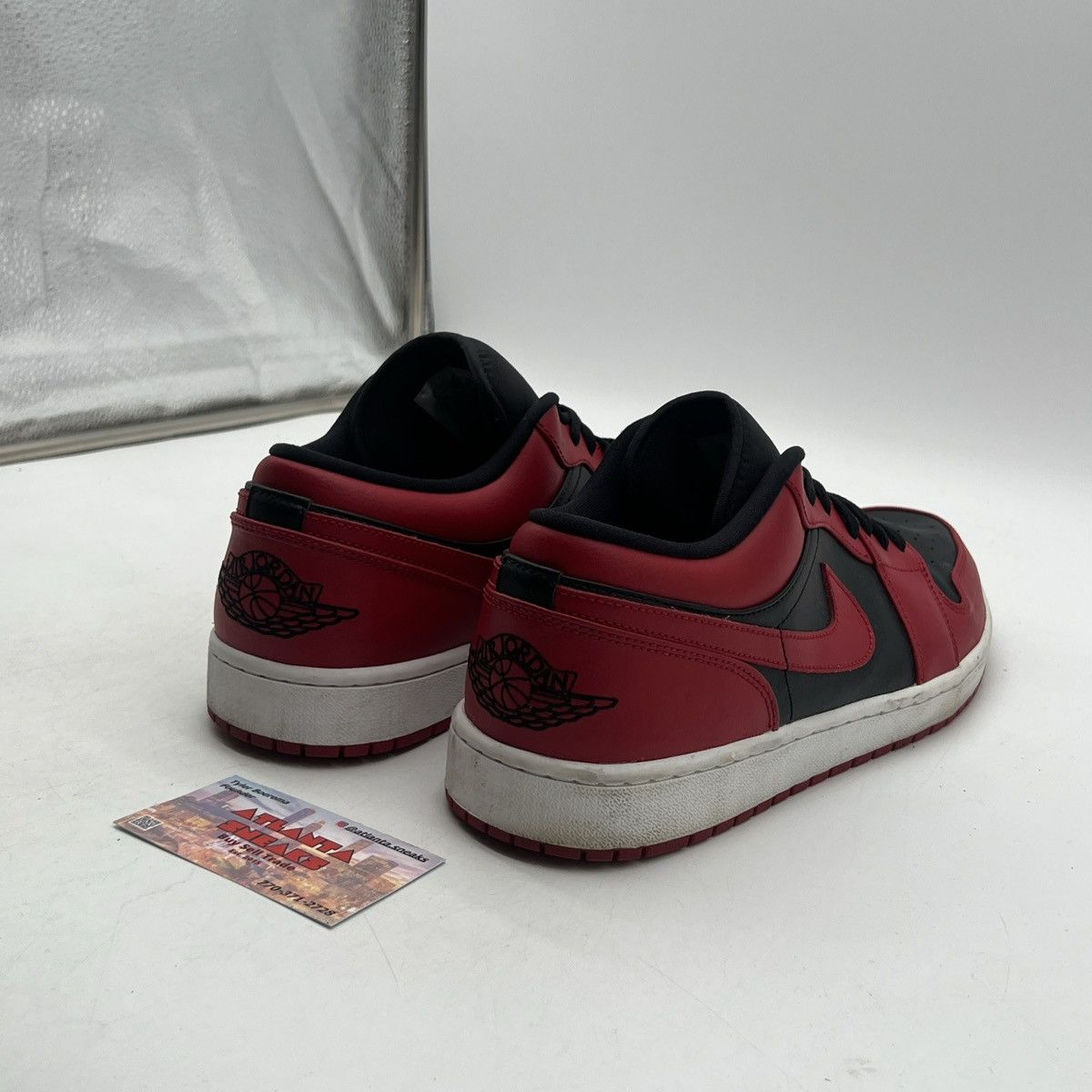 Nike Air Jordan 1 low reverse bred Size US 13 / EU 46 - 5 Thumbnail