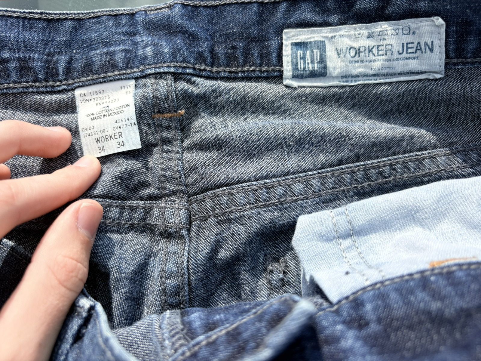 Gap Crazy vintage gap “worker” denim Size US 34 / EU 50 - 3 Thumbnail