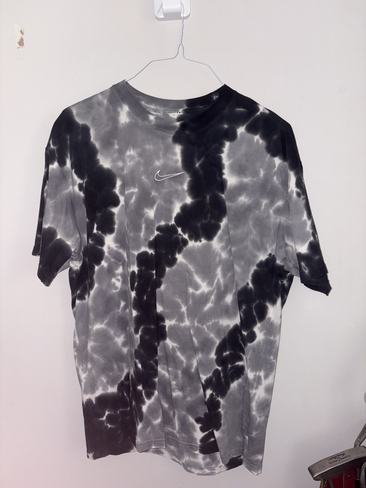 Nike Nike Center Swoosh Tie Dye Size US L / EU 52-54 / 3 - 1 Thumbnail