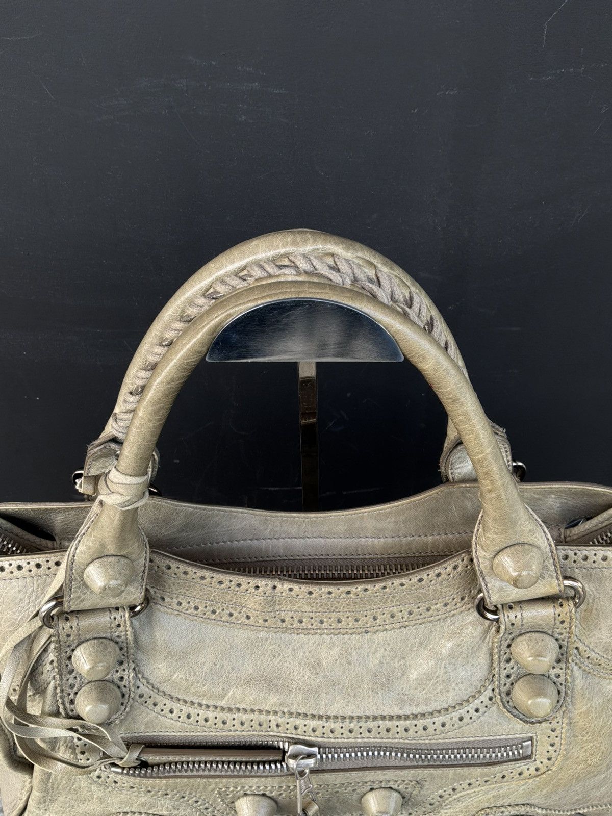 Balenciaga Balenciaga - Classic City - Giant Studs - Beige Lambskin Size ONE SIZE - 9 Thumbnail