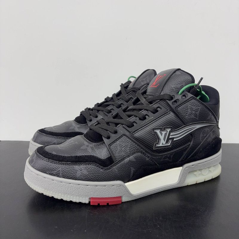 Louis Vuitton Louis Vuitton Classic Pattern Trainer Sneakers for Men 0079 Size US 8.5 / EU 41-42 - 1 Thumbnail