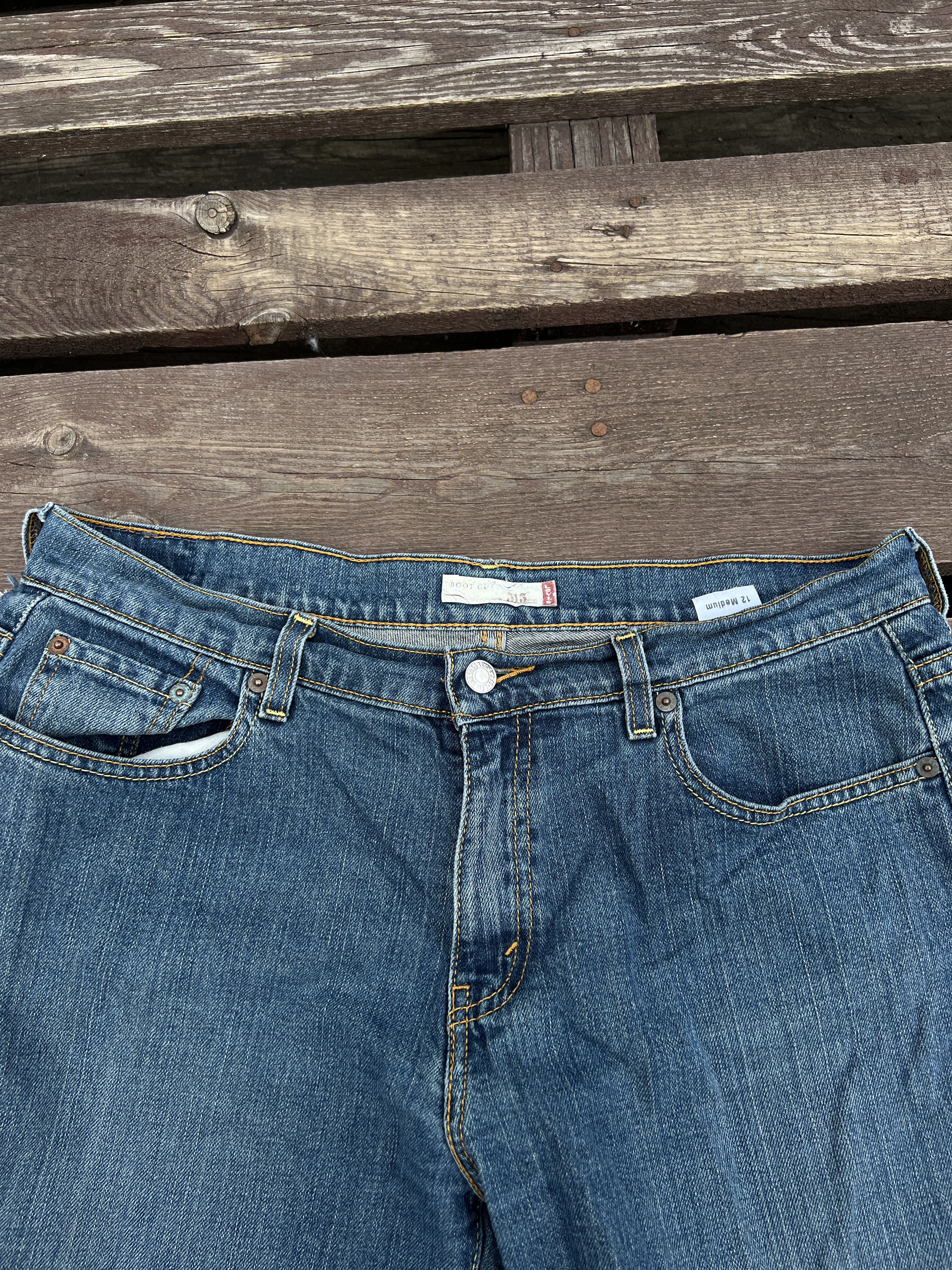 Levi's Levis 515 Vintage Flared Bootcut Denim Jeans Size 34" / US 12 / IT 48 - 14 Thumbnail