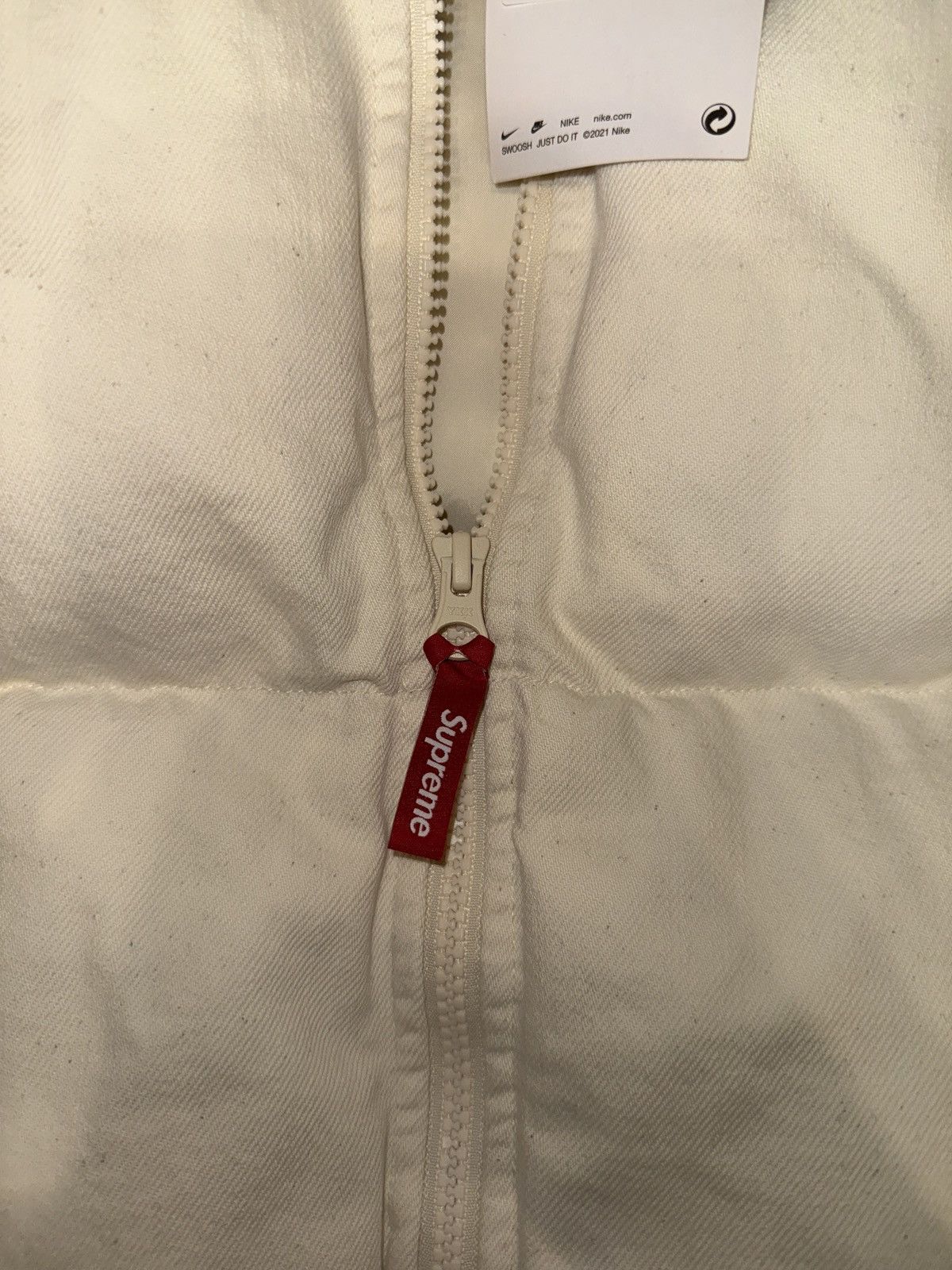 Nike × Supreme Nike x Supreme Denim Puffer Vest Size US XXL / EU 58 / 5 - 6 Thumbnail