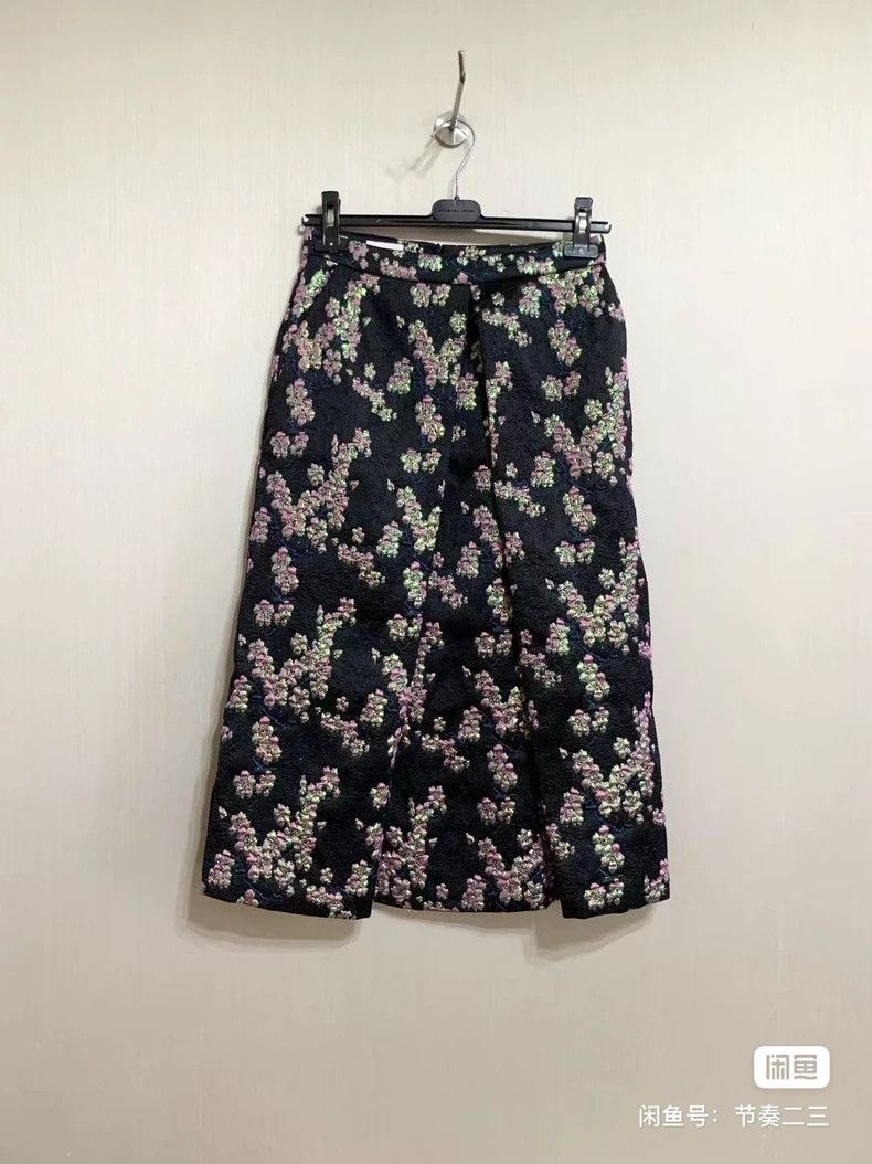 Dries Van Noten Dries Van Noten size:36 Black polarized jacquard skirt Size 34" / US 12 / IT 48 - 6 Thumbnail
