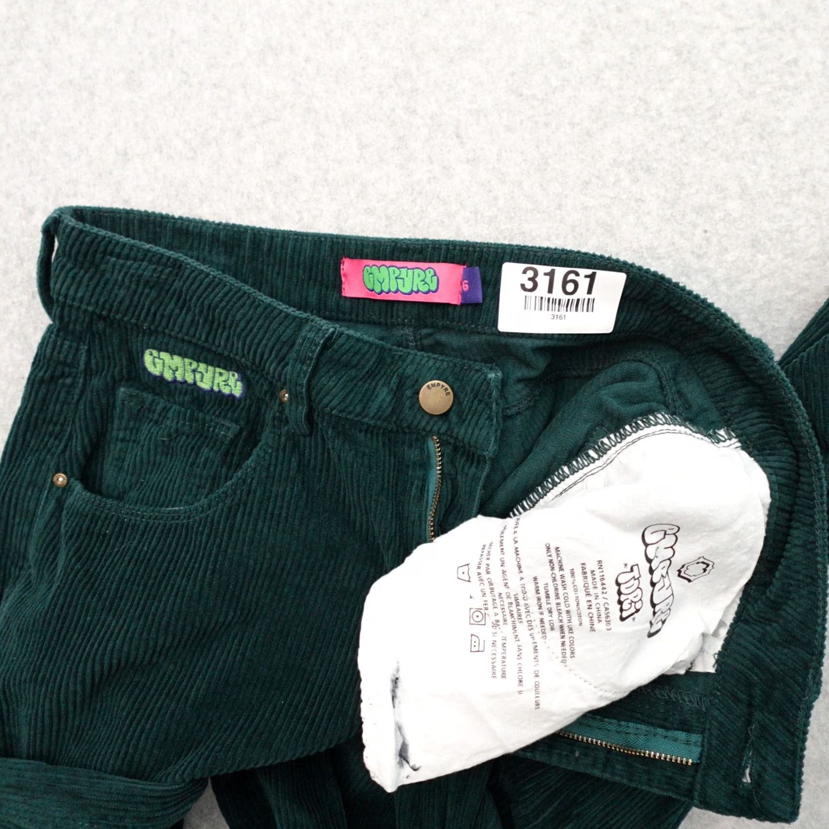 Empyre Empyre Pants Womens Green Tori Straight Leg Corduroy Skater Baggy Fit Sz 6 6x32 Size 28" / US 6 / IT 42 - 4 Thumbnail